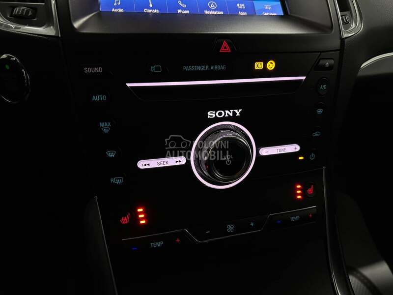 Ford S-Max 2.0 TITAN AUT 190HP