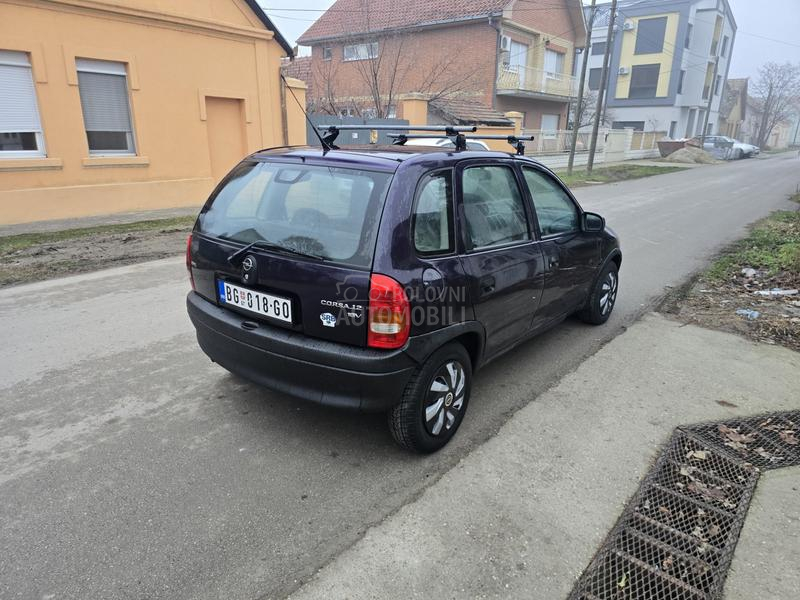 Opel Corsa B 