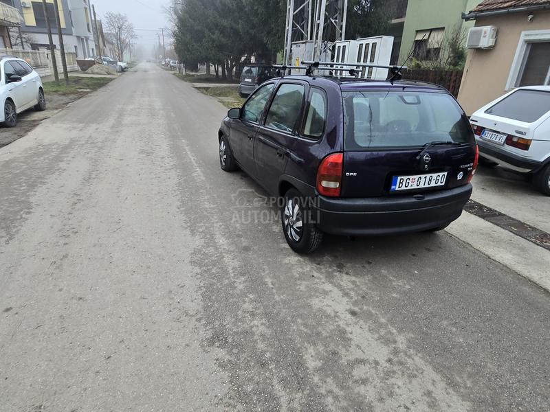 Opel Corsa B 