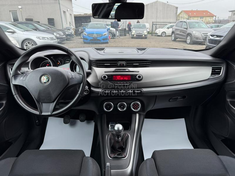 Alfa Romeo Giulietta 1.4 TB VELOCE SWlSS