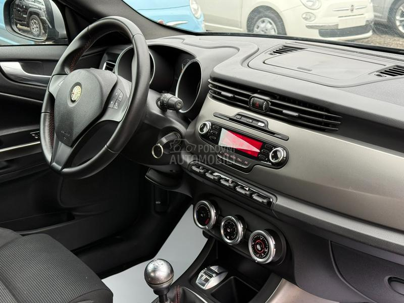 Alfa Romeo Giulietta 1.4 TB VELOCE SWlSS