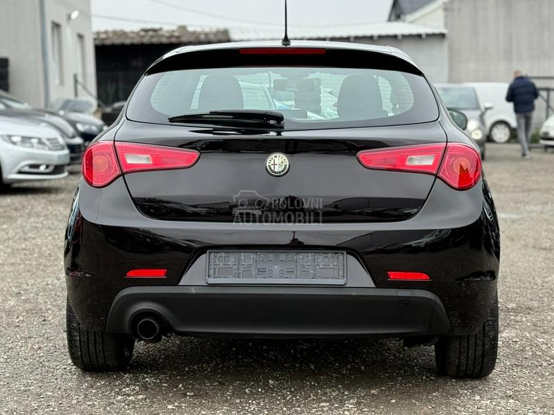 Alfa Romeo Giulietta 1.4 TB VELOCE SWlSS