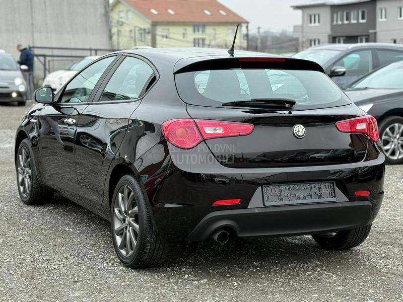 Alfa Romeo Giulietta 1.4 TB VELOCE SWlSS