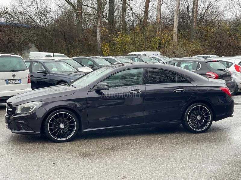 Mercedes Benz CLA 200 AMG