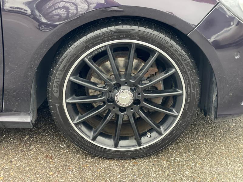 Mercedes Benz CLA 200 AMG