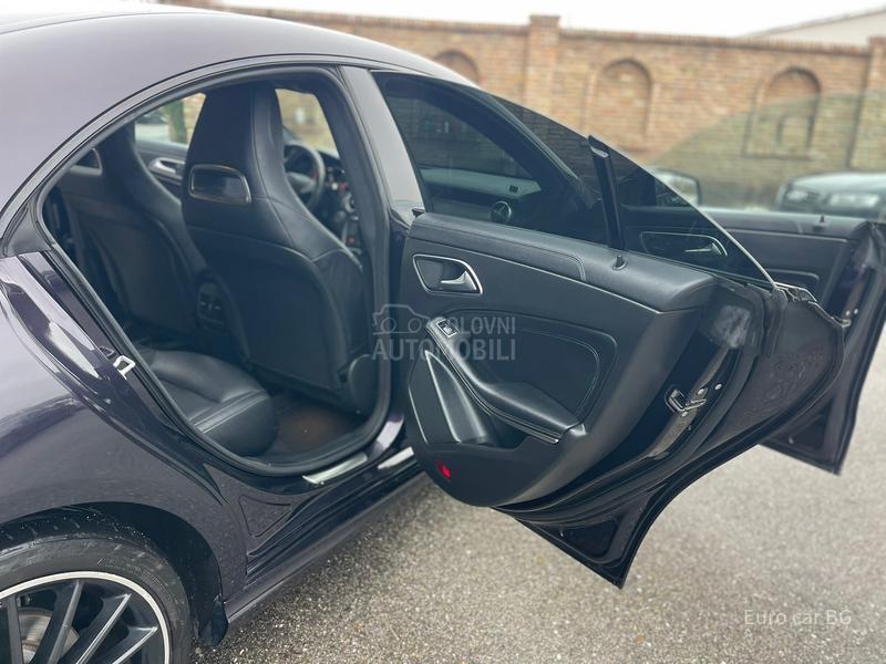 Mercedes Benz CLA 200 AMG