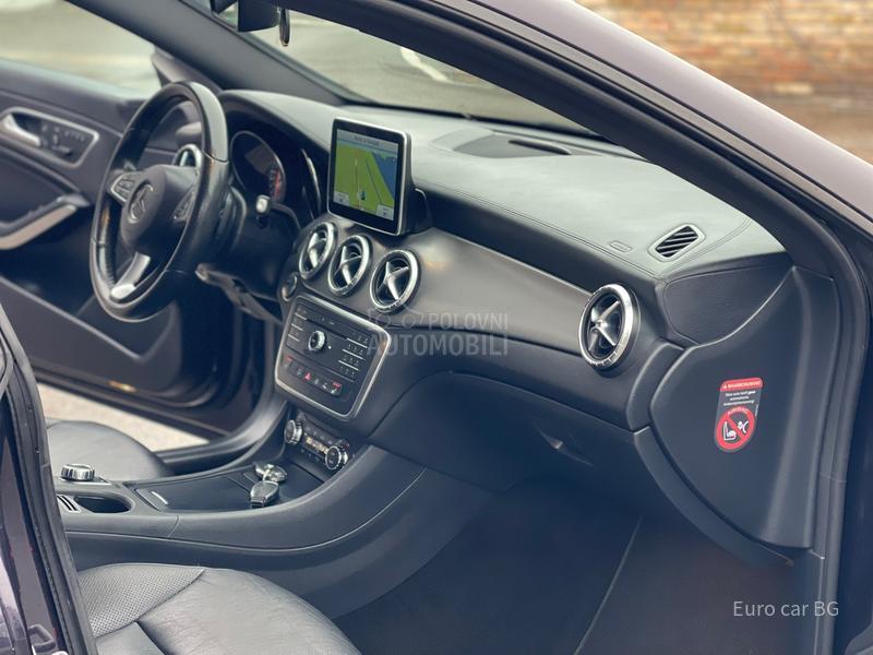 Mercedes Benz CLA 200 AMG