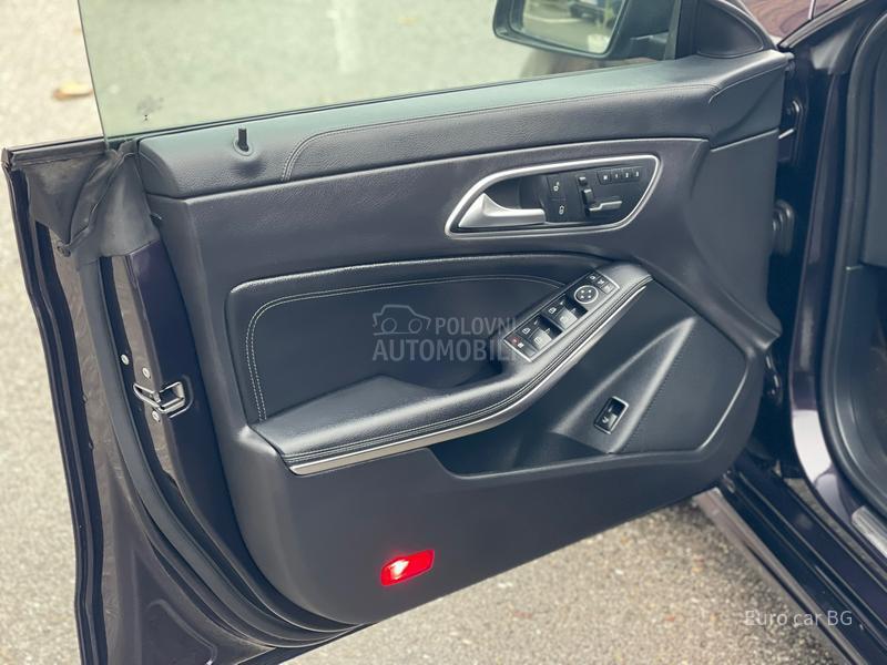 Mercedes Benz CLA 200 AMG