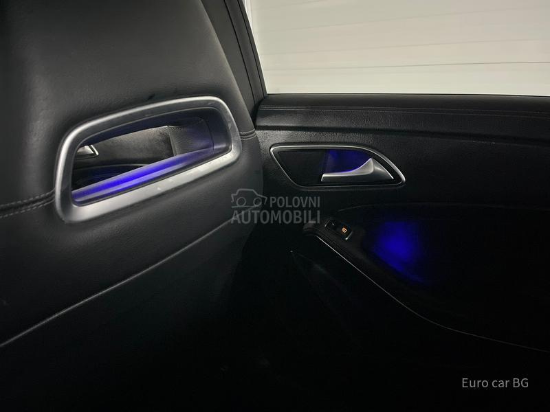 Mercedes Benz CLA 200 AMG