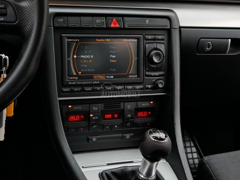 Audi A4 2.0 TDI/ 3 X S LINE