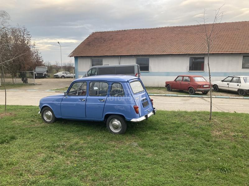 Renault R 4 