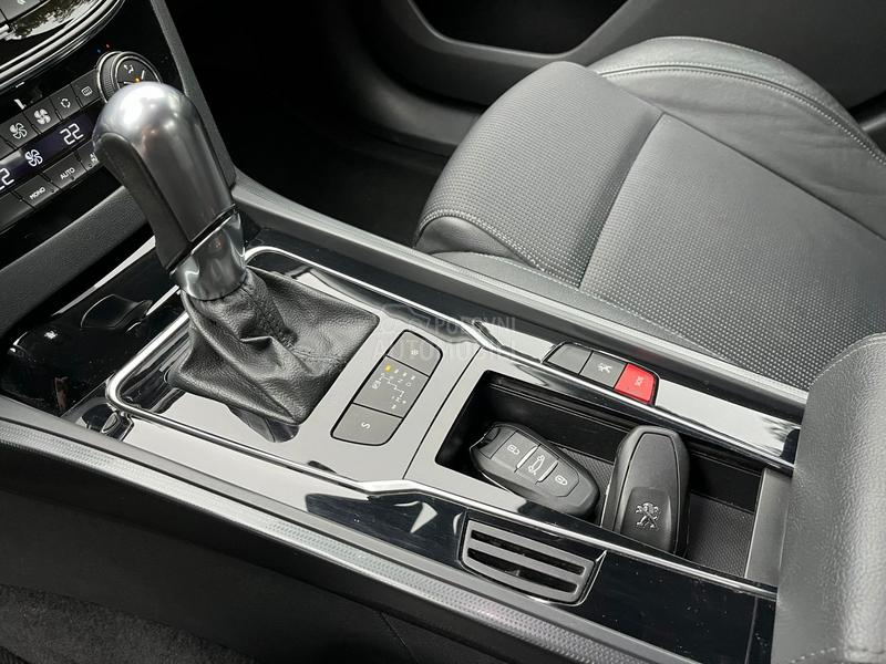 Peugeot 508 2.0 blue hdi Allure