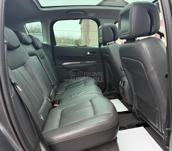 Peugeot 3008 1.6 eHDI NAVl PANO