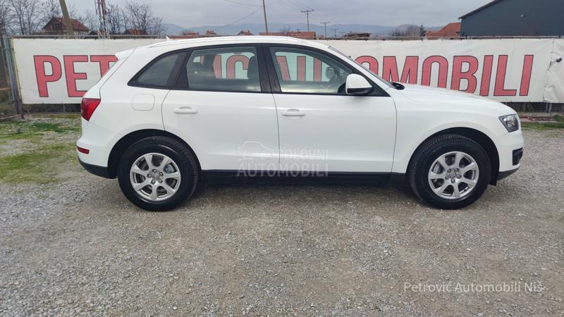 Audi Q5 2.0TDi/QUATTRO/T.O.P