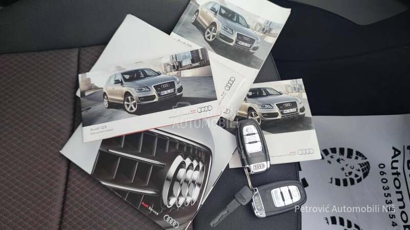 Audi Q5 2.0TDi/QUATTRO/T.O.P