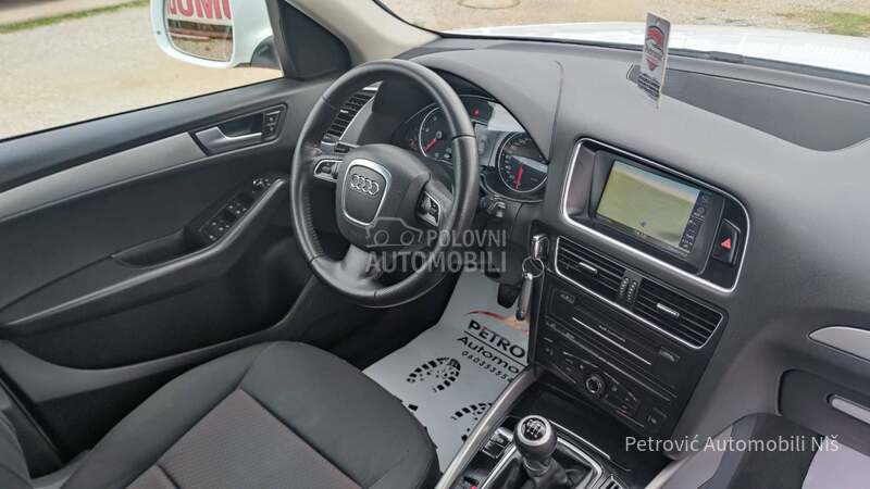 Audi Q5 2.0TDi/QUATTRO/T.O.P