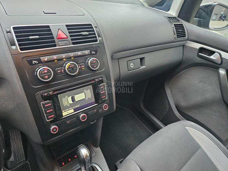 Volkswagen Touran 1.6TDI Bluemotion