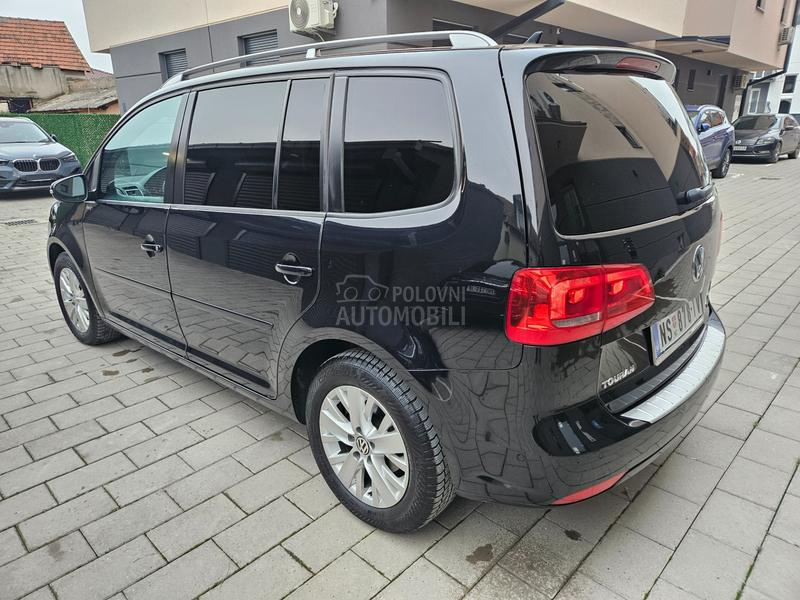 Volkswagen Touran 1.6TDI Bluemotion