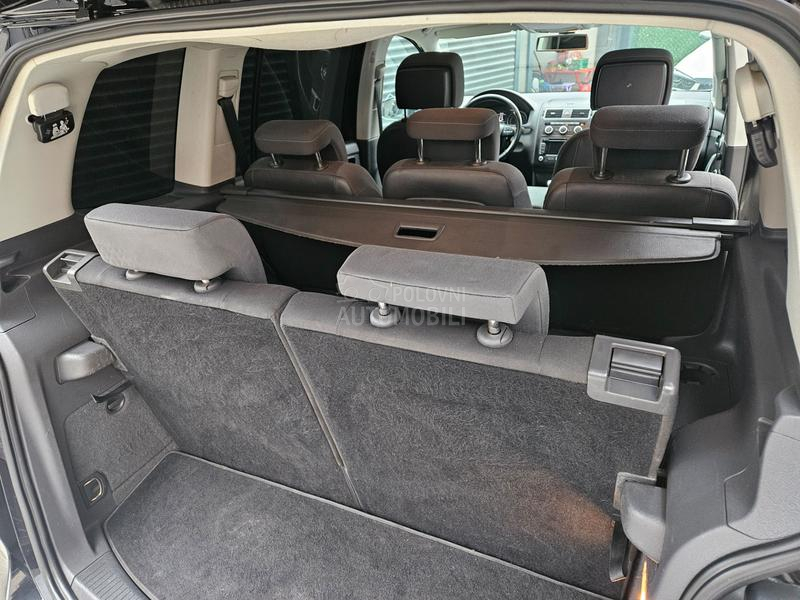 Volkswagen Touran 1.6TDI Bluemotion