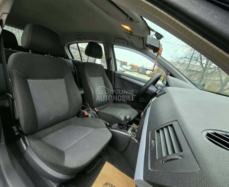 Opel Astra H 1.7 DTI