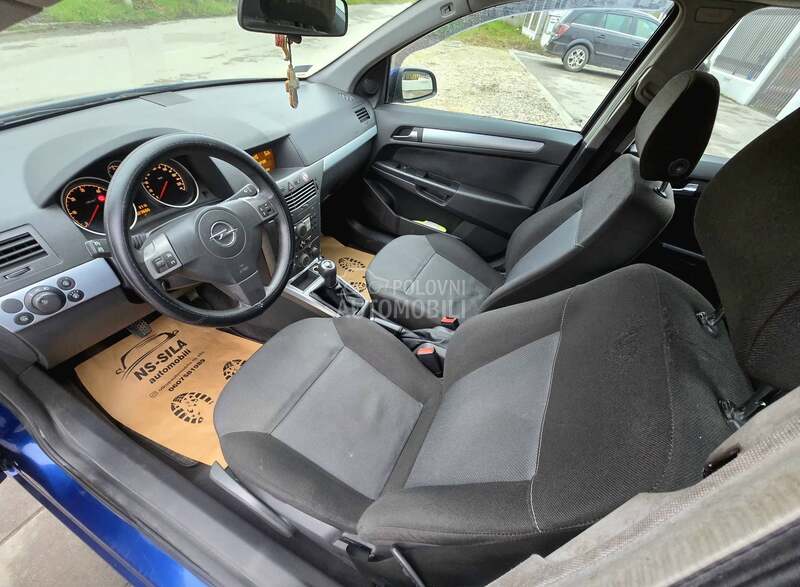 Opel Astra H 1.7 DTI