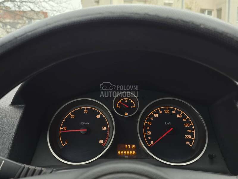 Opel Astra H 1.7 DTI