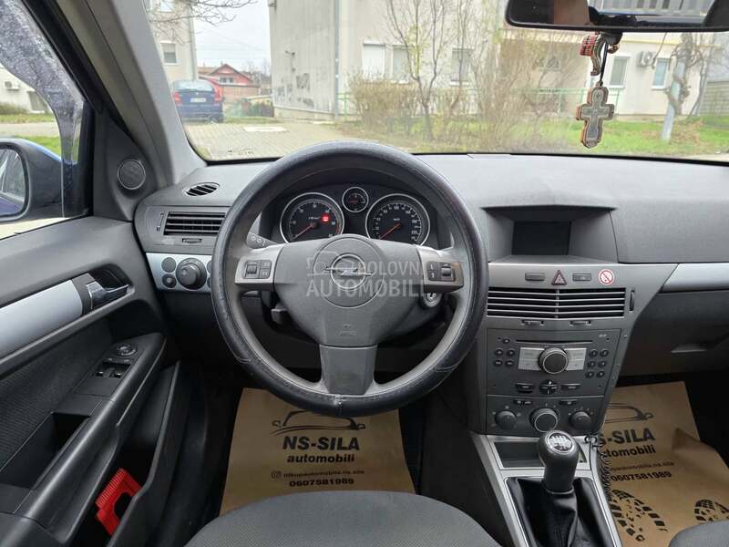 Opel Astra H 1.7 DTI