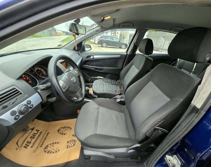 Opel Astra H 1.7 DTI