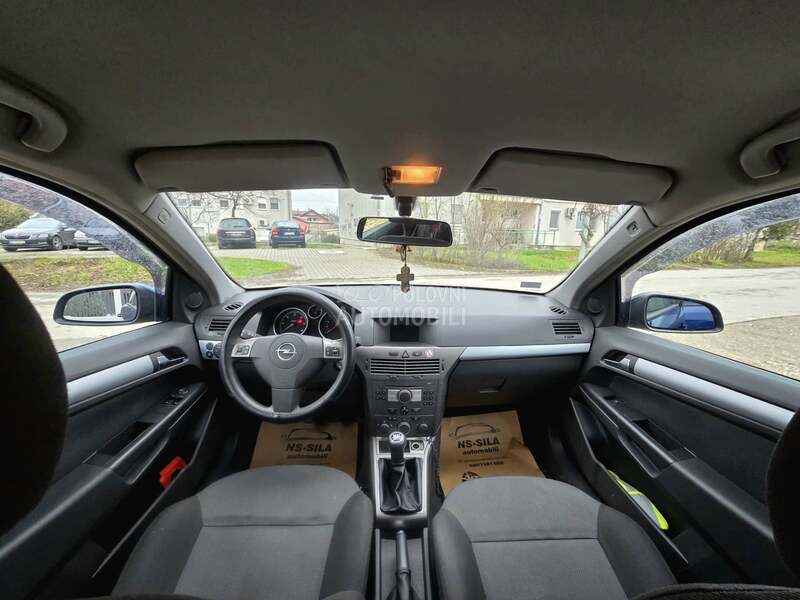 Opel Astra H 1.7 DTI