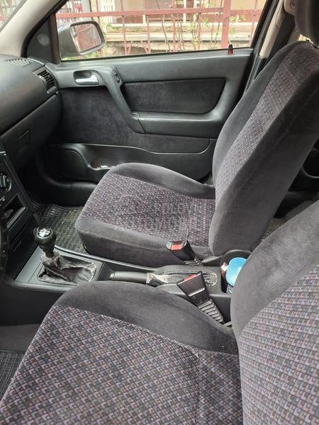 Opel Astra G 