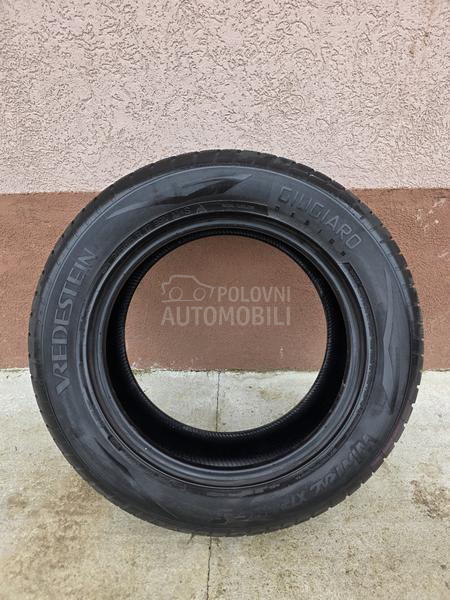 Vredestein 215/65 R17 Zimska