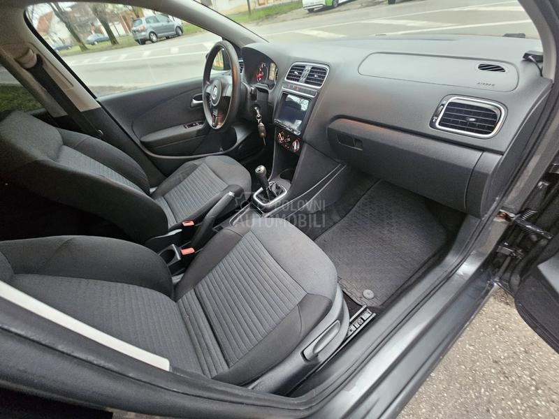Volkswagen Polo 1.4 LUTKICAAA