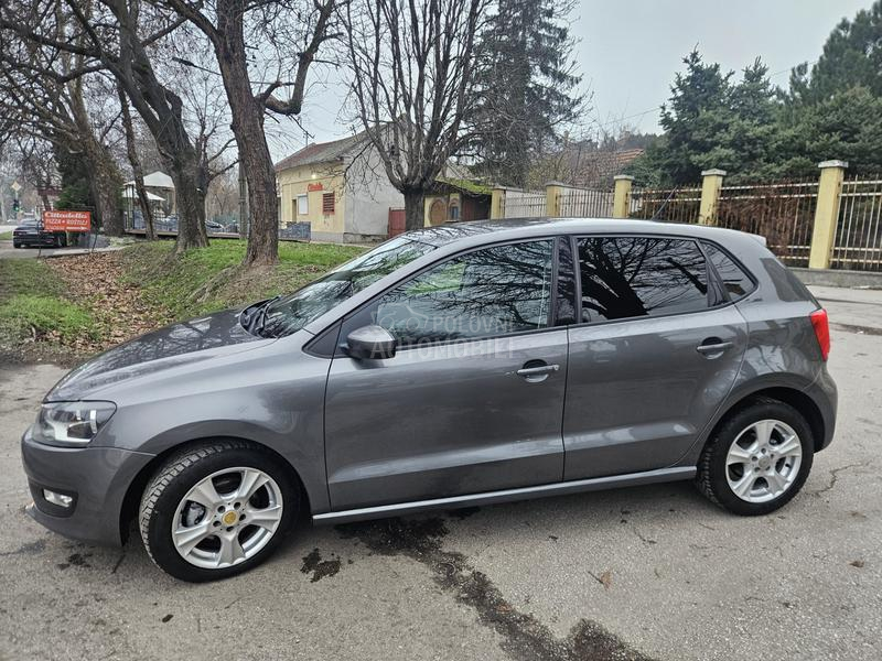 Volkswagen Polo 1.4 LUTKICAAA
