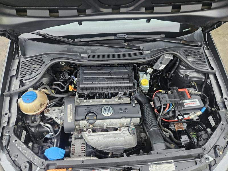 Volkswagen Polo 1.4 LUTKICAAA