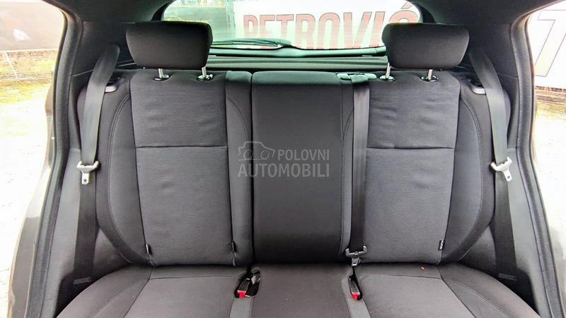 Alfa Romeo Giulietta 2.0JTDM /DISTINCIVE/