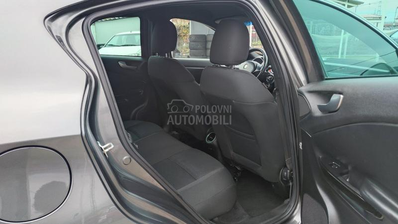 Alfa Romeo Giulietta 2.0JTDM /DISTINCIVE/