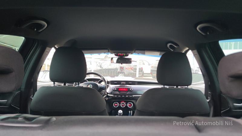 Alfa Romeo Giulietta 2.0JTDM /DISTINCIVE/
