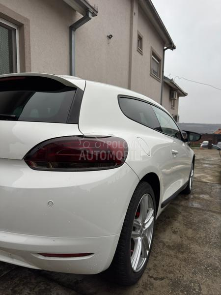 Volkswagen Scirocco 2.0 DSG R LINE