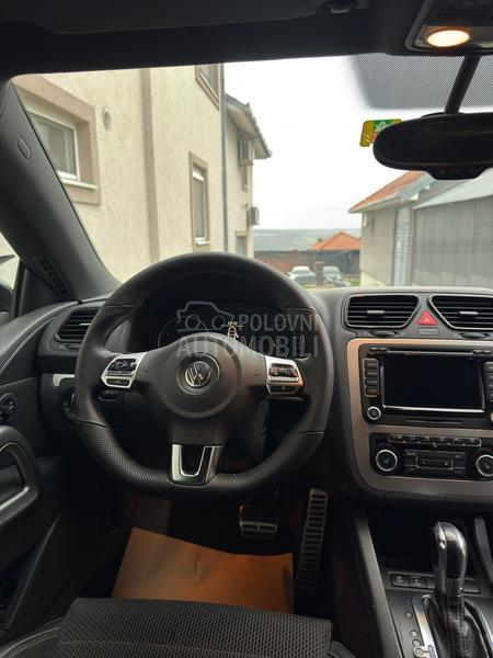 Volkswagen Scirocco 2.0 DSG R LINE