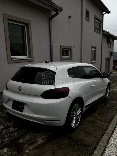 Volkswagen Scirocco 2.0 DSG R LINE
