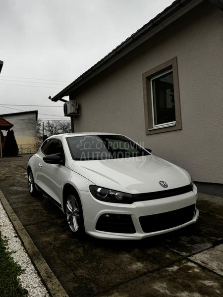 Volkswagen Scirocco 2.0 DSG R LINE