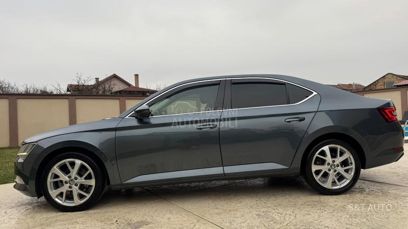 Škoda Superb 2.0 TDI/DSG/LED/FUL