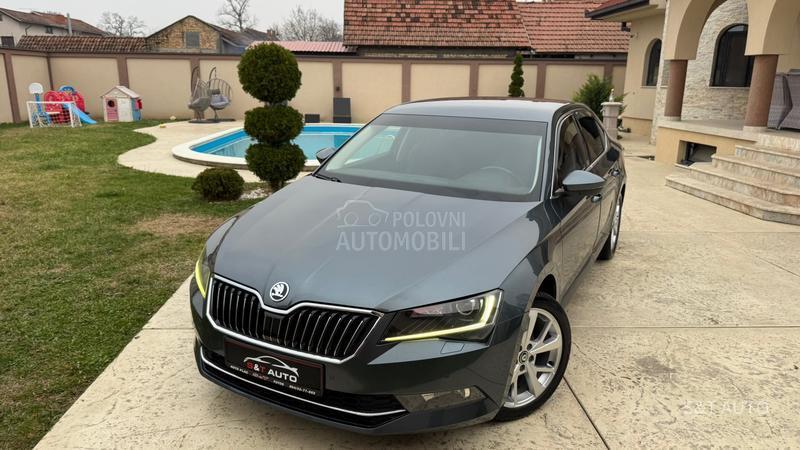 Škoda Superb 2.0 TDI/DSG/LED/FUL