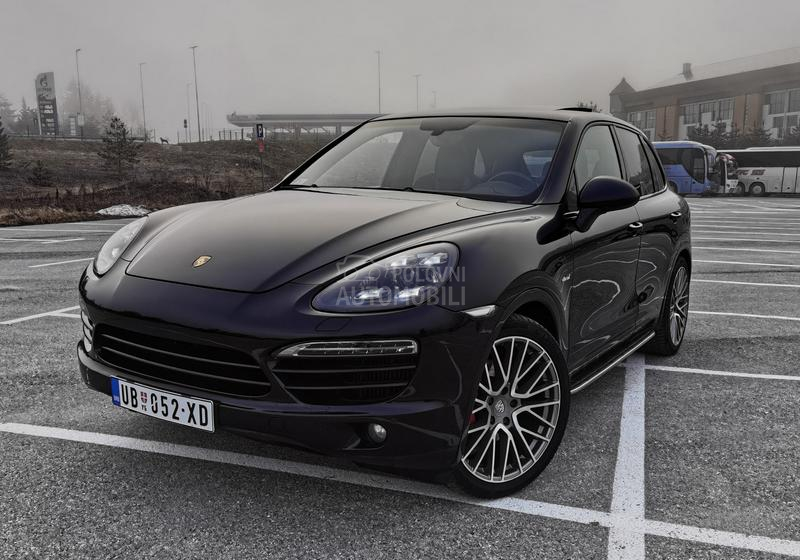 Porsche Cayenne 3.0 O. P. I. S