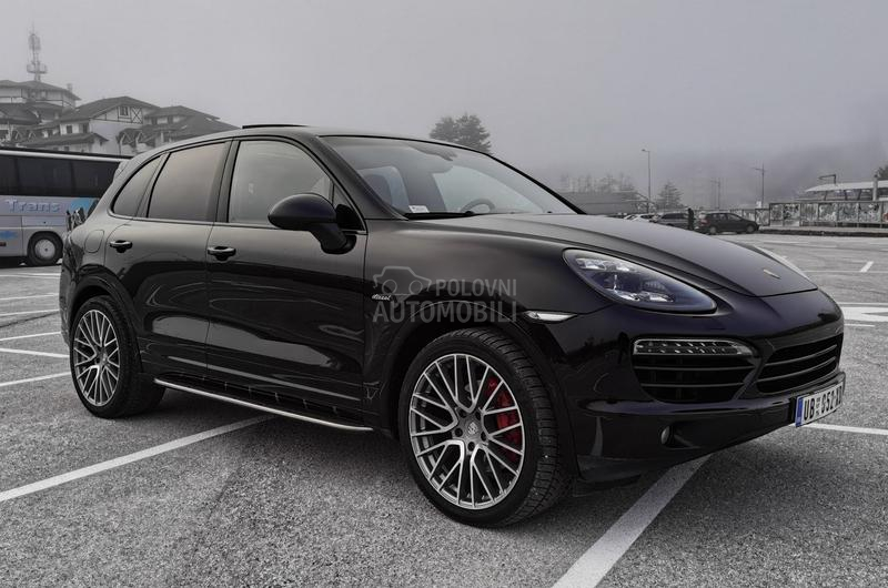 Porsche Cayenne 3.0 O. P. I. S