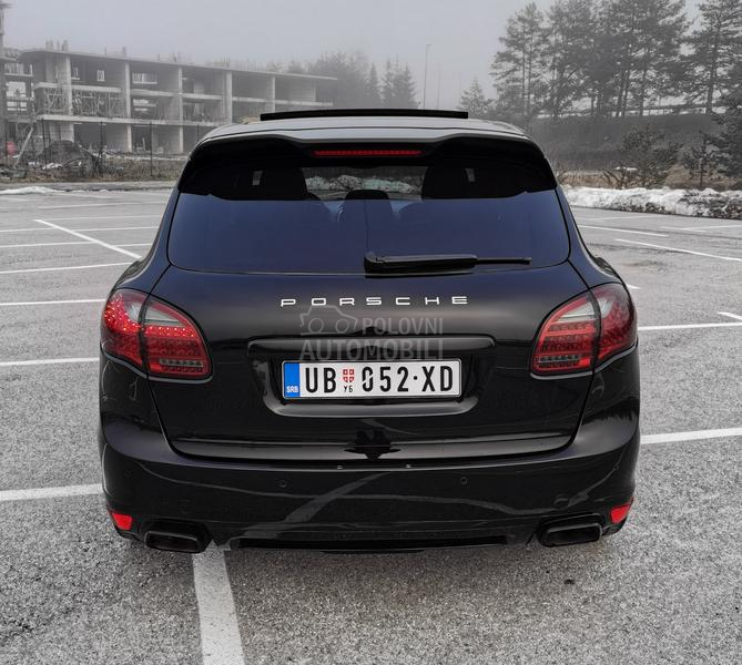 Porsche Cayenne 3.0 O. P. I. S
