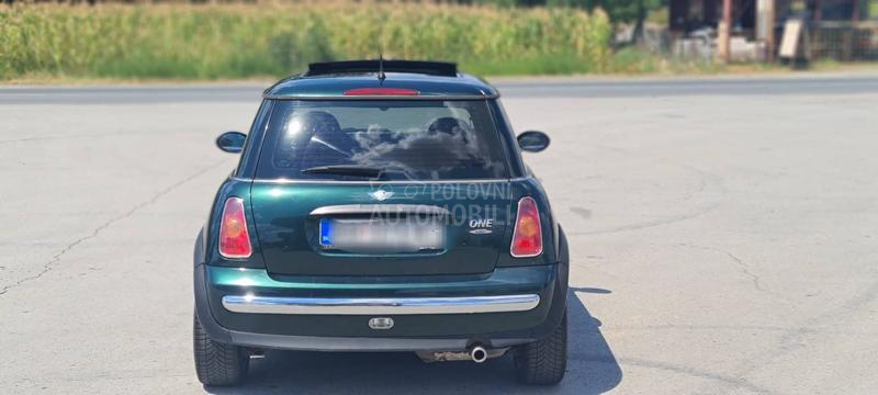 MINI One 