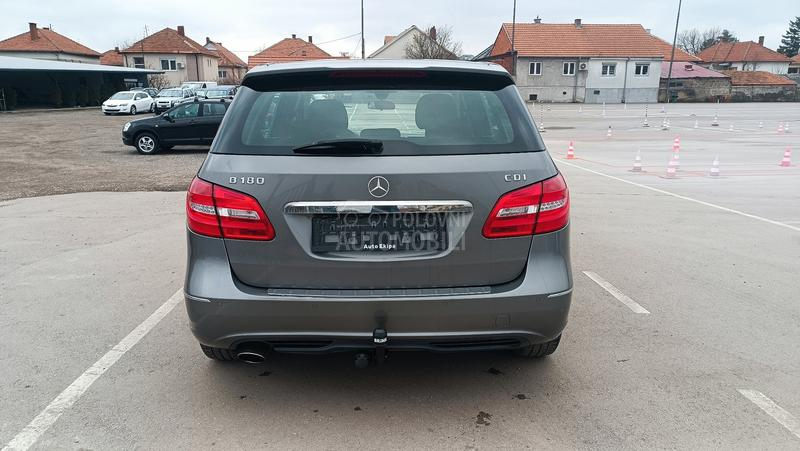 Mercedes Benz B 180 Blueefficiency