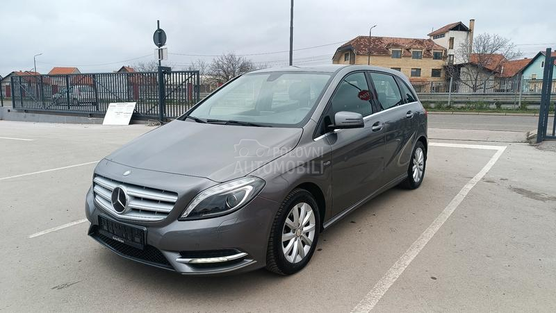 Mercedes Benz B 180 Blueefficiency