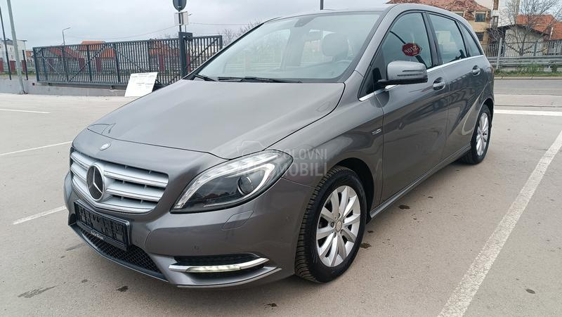 Mercedes Benz B 180 Blueefficiency